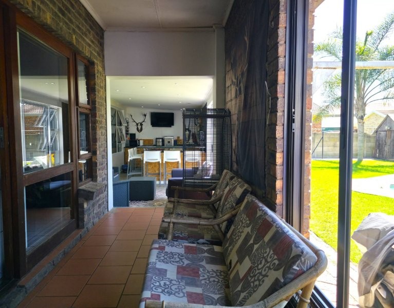 3 Bedroom Property for Sale in Wavecrest Eastern Cape
